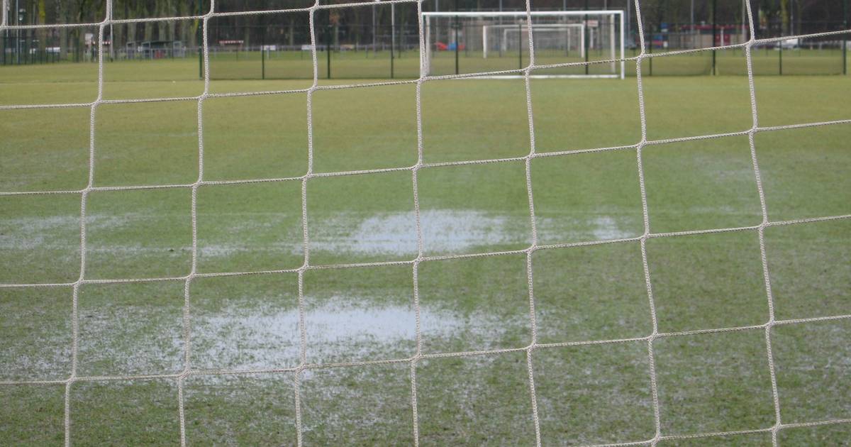DINSDAG 3 FEBRUARI NIET OP DE NATUURGRASVELDEN !
