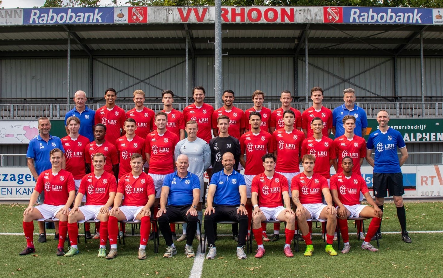 RHOON START COMPETITIE BIJ MEEUWENPLAAT