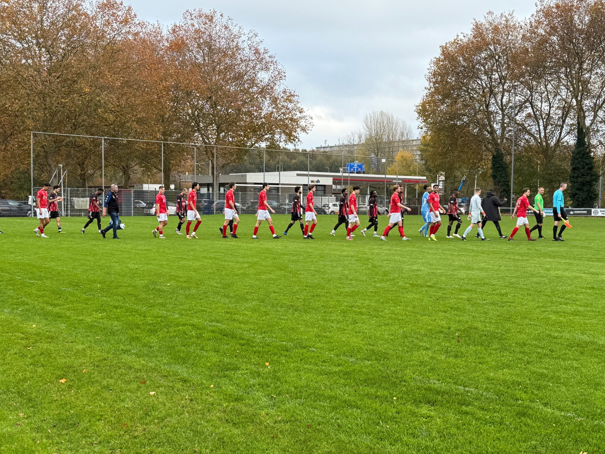 Rhoon verliest met 10 man bij Zwarte Pijl