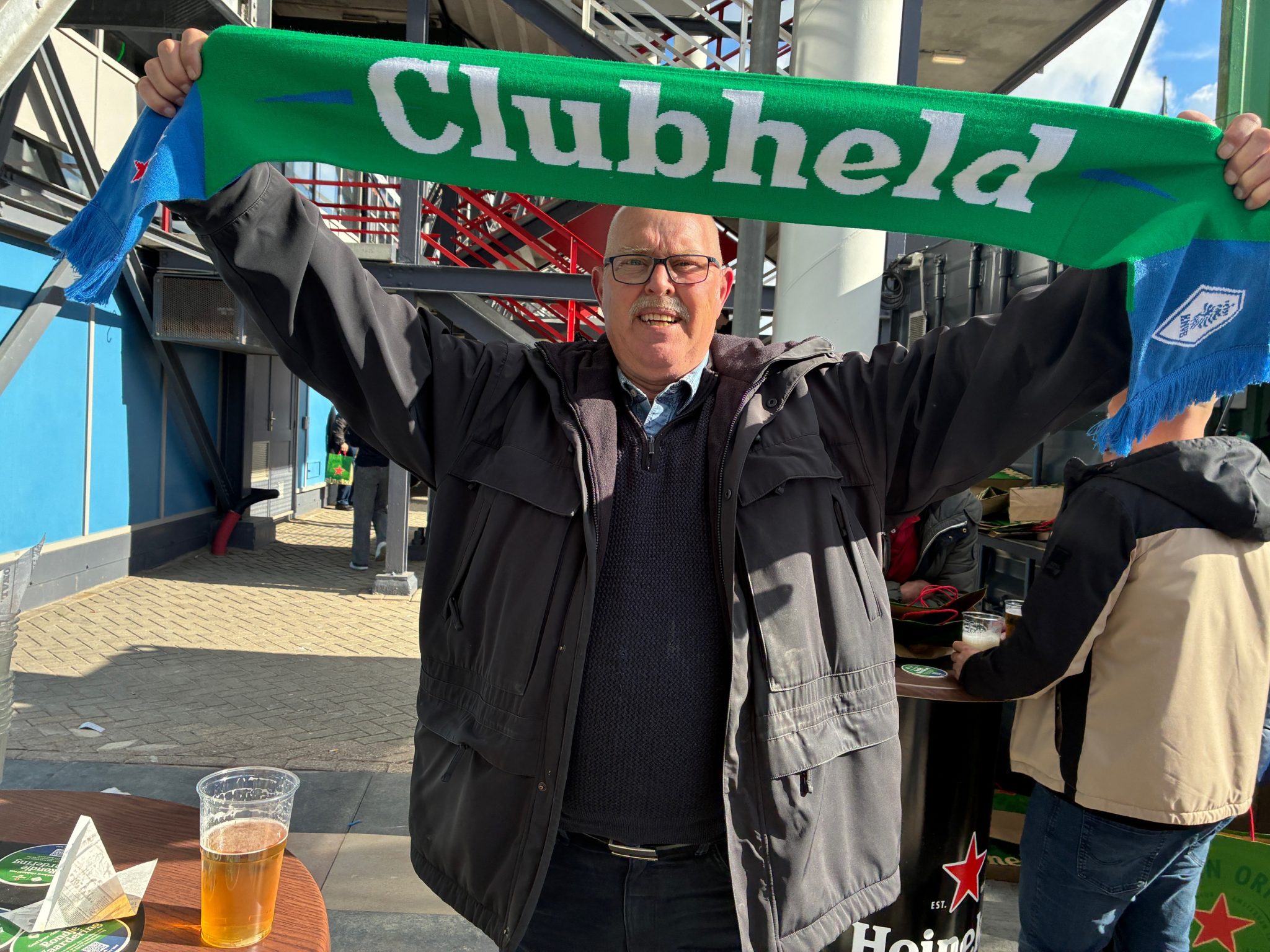 WOUT: CLUBHELD RONDJE WAARDERING !